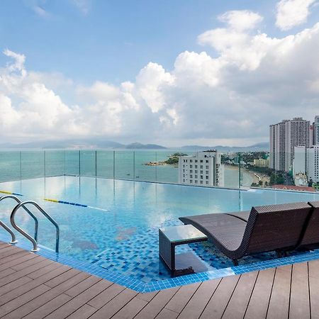 Senia Hotel Нячанг Екстер'єр фото
