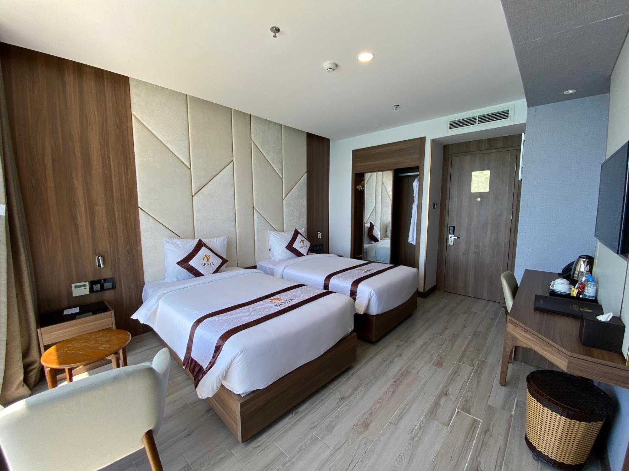 Senia Hotel Нячанг Екстер'єр фото