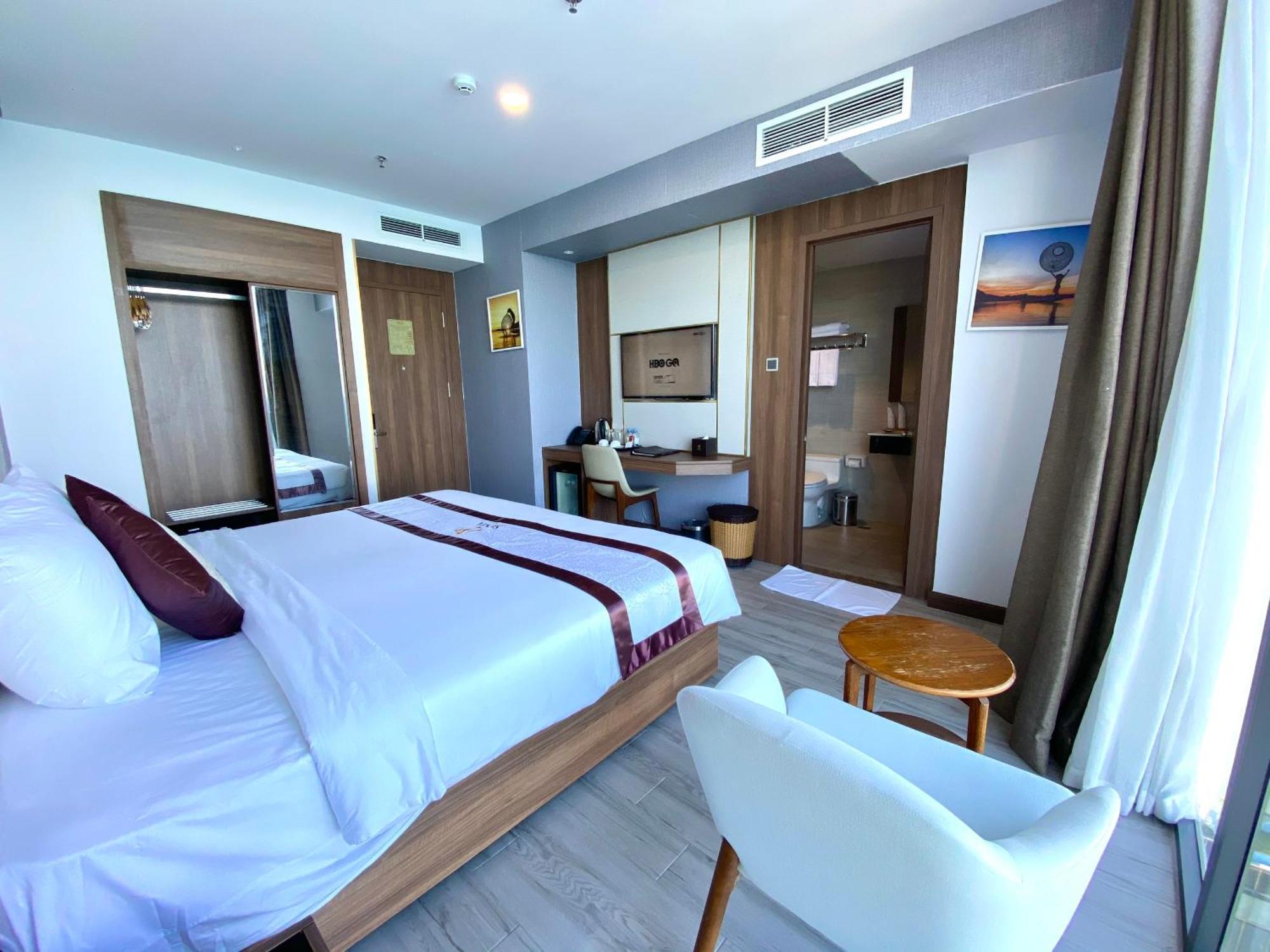 Senia Hotel Нячанг Екстер'єр фото
