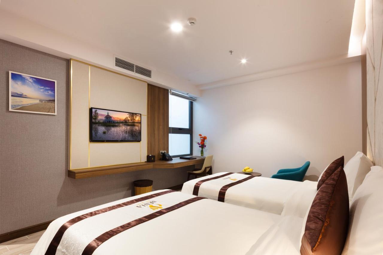 Senia Hotel Нячанг Екстер'єр фото